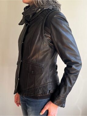 NWT Mackage 3 in 1 Black Lambskin Leather Jacket / Vest / Hood Women's Medium